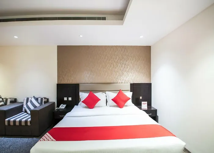 Oyo 200 Majestic Homes